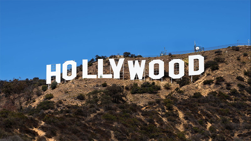 Hollywood Sign Font Family Free Download